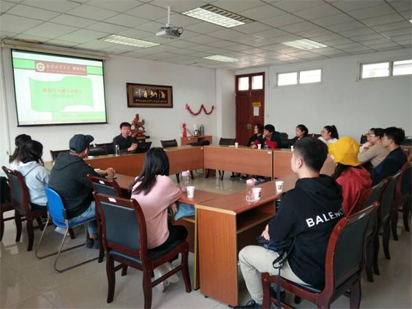 我司举行新闻与传播专业硕士招生宣讲会